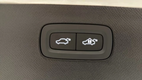 Volvo XC90 T8 Black Edition Plus Recharge AWD Auto 335 kW (455 CV)