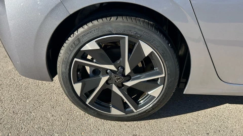 Peugeot 308 5P Allure PureTech 130 S&S MAN