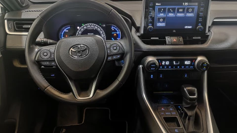 Toyota Rav4 2.5l 220H Feel!