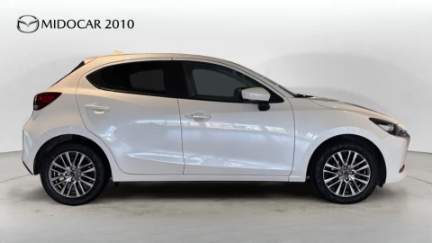 Mazda 2 Zenith