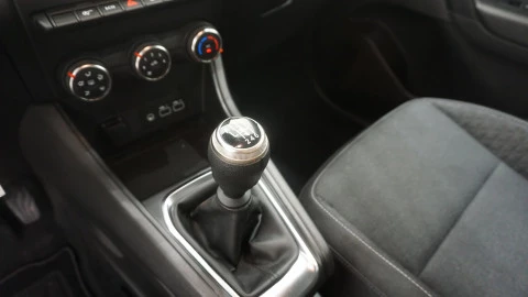 Renault Captur equilibre TCe 67kW (90CV)