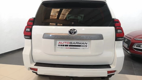 Toyota Land Cruiser 2.8 D-4D GX