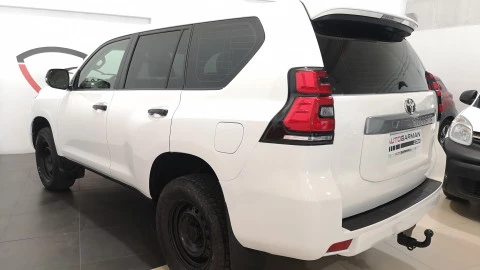 Toyota Land Cruiser 2.8 D-4D GX