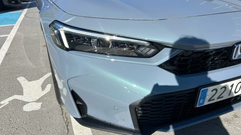 Honda Civic 2.0 i-MMD Advance CVT