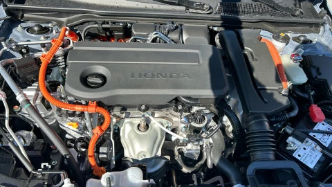 Honda Civic 2.0 i-MMD Advance CVT