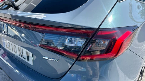Honda Civic 2.0 i-MMD Advance CVT
