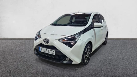 Toyota Aygo 1.0 70 x-play