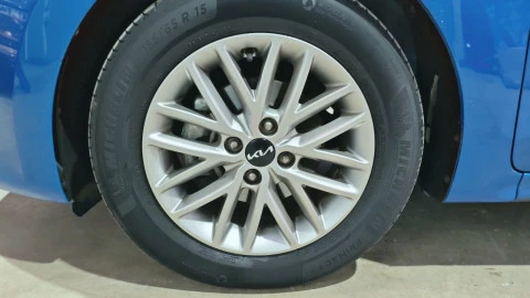 Kia Rio 1.2 DPi 62kW (84CV) Drive Pack Sport