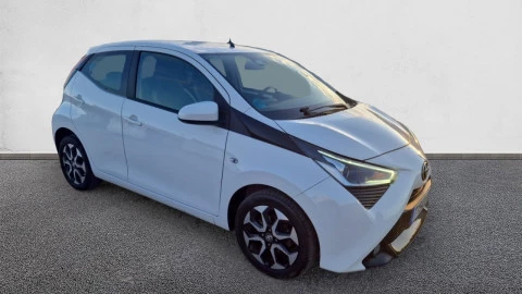 Toyota Aygo 1.0 70 x-play