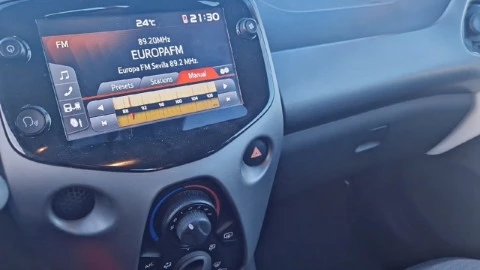 Toyota Aygo 1.0 70 x-play