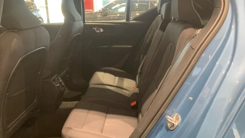 Volvo XC40 Recharge Eléctrico Plus Auto