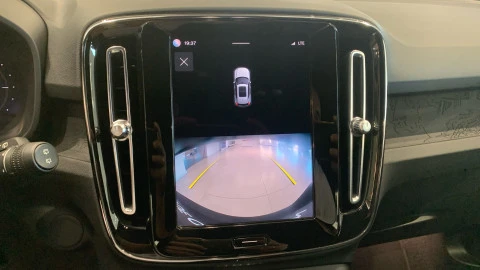 Volvo XC40 Recharge Eléctrico Plus Auto