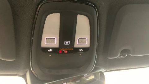 Volvo XC40 Recharge Eléctrico Plus Auto