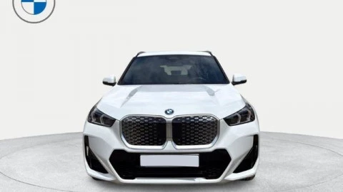 BMW iX1 xDrive30