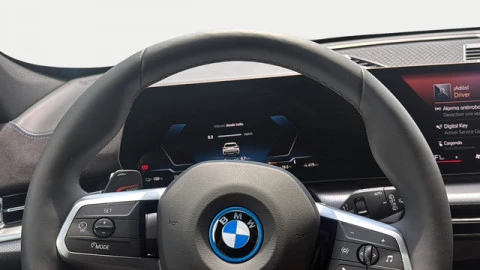 BMW iX1 xDrive30