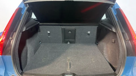 Volvo XC40 2.0 B3 G Core Auto