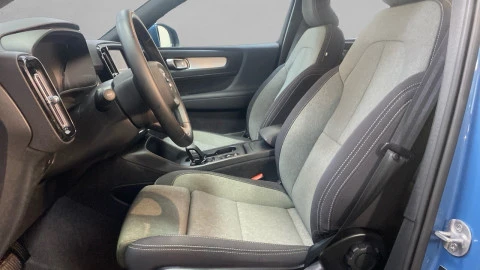 Volvo XC40 2.0 B3 G Core Auto
