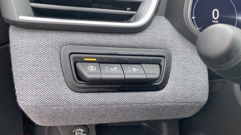 Renault Clio techno Eco-G 100cv (74kW)