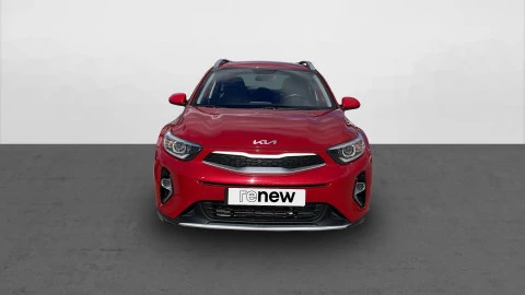 Kia Stonic   1.0 T-GDi MHEV Concept 100