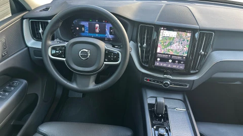Volvo XC60 2.0 T6 AWD Recharge Plus Dark Auto