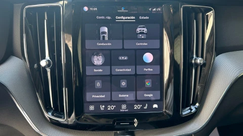 Volvo XC60 2.0 T6 AWD Recharge Plus Dark Auto