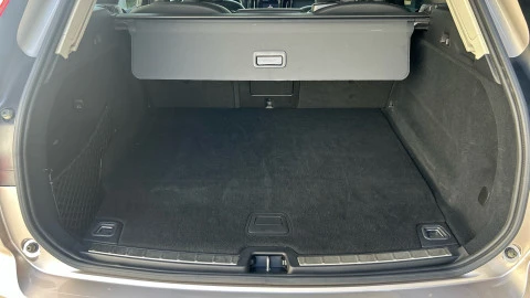Volvo XC60 2.0 T6 AWD Recharge Plus Dark Auto