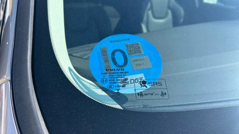 Volvo XC60 2.0 T6 AWD Recharge Plus Dark Auto