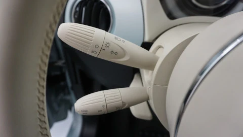 Fiat 500 Club 1.0 Hybrid 51KW (70 CV)