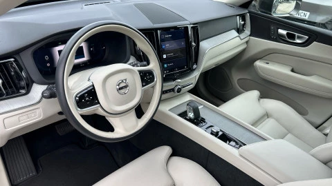 Volvo XC60 2.0 T6 AWD Recharge Plus Bright Auto