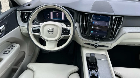 Volvo XC60 2.0 T6 AWD Recharge Plus Bright Auto