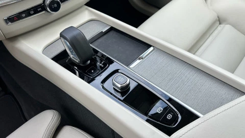 Volvo XC60 2.0 T6 AWD Recharge Plus Bright Auto