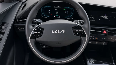 Kia Niro 1.6 GDi HEV 95kW (129CV) Drive