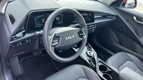 Kia Niro 1.6 GDi HEV 95kW (129CV) Drive