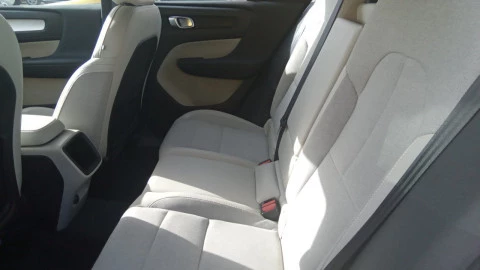 Volvo XC40 2.0 D3 AWD Momentum Auto