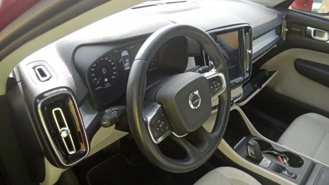 Volvo XC40 2.0 D3 AWD Momentum Auto