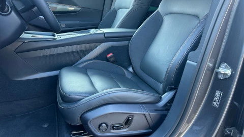 Lynk & Co 08 1.5 PHEV More