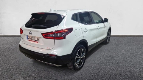 Nissan Qashqai DIG-T 103 kW (140 CV) E6D N-CONNECTA