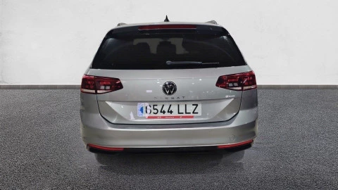 Volkswagen Passat Variant Business 2.0 TDI 110kW
