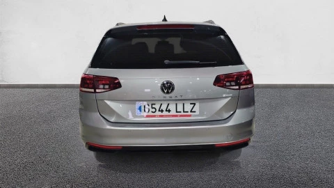 Volkswagen Passat Variant Business 2.0 TDI 110kW