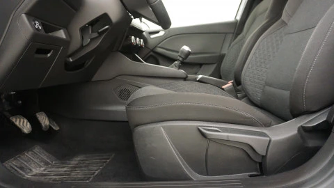 Renault Clio Evolution TCe 100 (74kw) GLP
