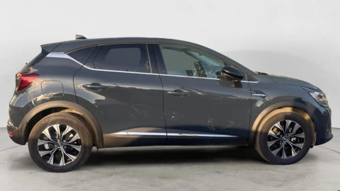 Renault Captur TECHNO