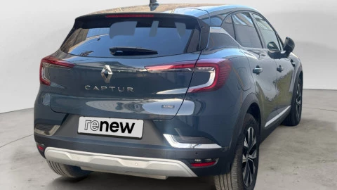 Renault Captur TECHNO