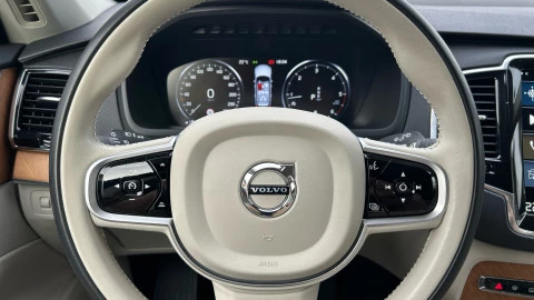 Volvo XC90 2.0 B5 D AWD Momentum Pro Auto