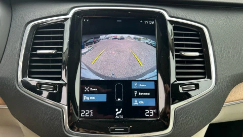 Volvo XC90 2.0 B5 D AWD Momentum Pro Auto