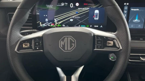 MG HS 1.5T MANUAL LUXURY