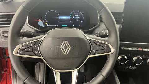 Renault Clio techno Eco-G 100cv (74kW)