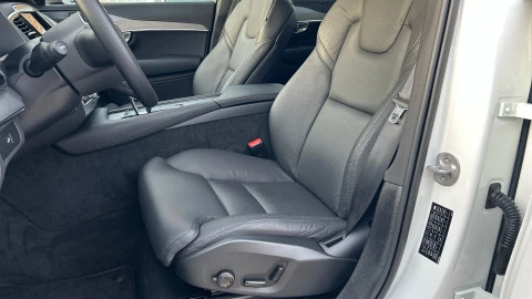 Volvo XC90 2.0 B5 D AWD Plus Bright Auto