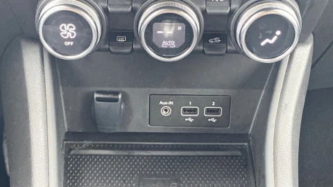 Renault Captur techno E-Tech full hybr.105 kW(145CV)