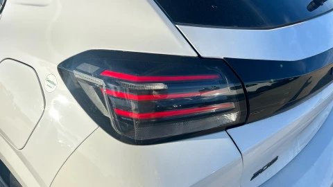 Peugeot 208 Allure Gasolina 100 S&S 6 Vel. MAN