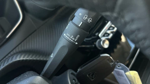 Peugeot 208 Allure Gasolina 100 S&S 6 Vel. MAN